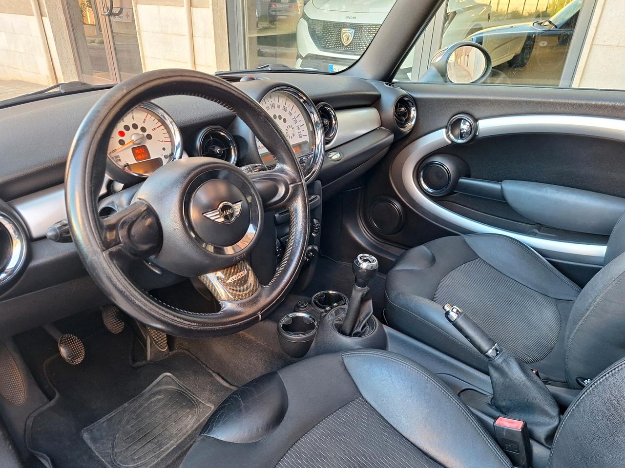 Mini 1.6 16V Cooper D