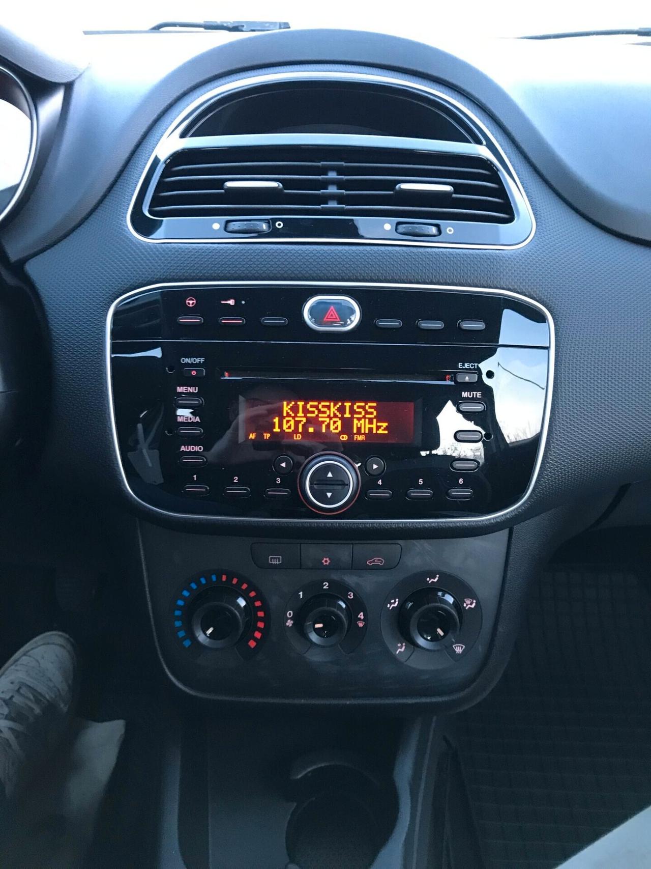 Fiat Punto 1.3 MJT II 75 CV Easy