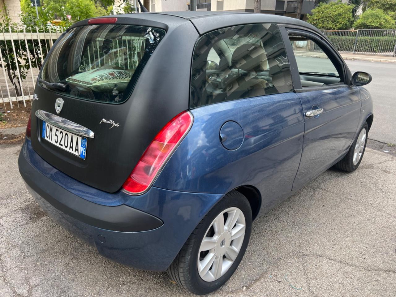 Lancia Ypsilon 1.3 Multijet 16V Argento