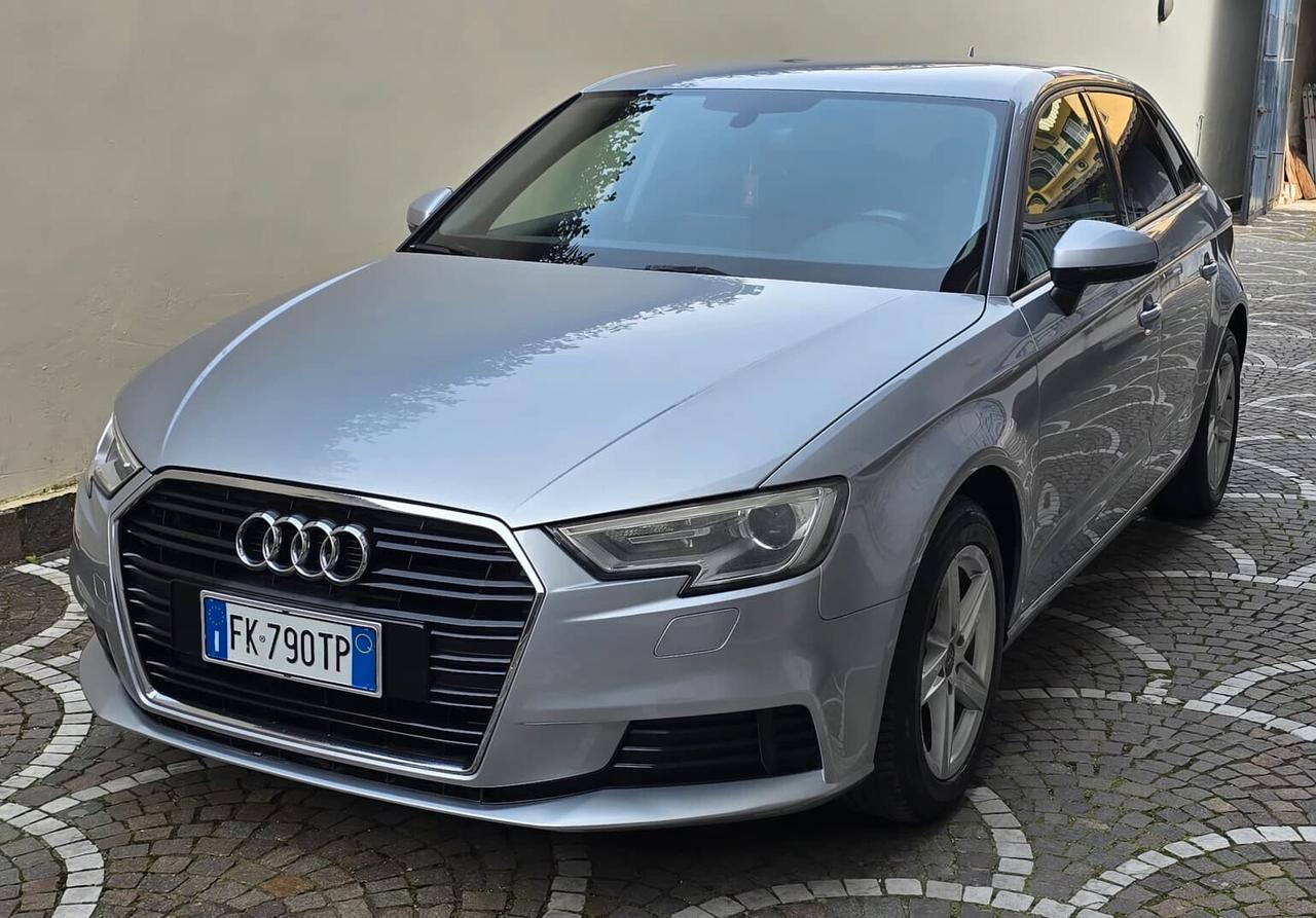 Audi A3 SPB 1.6 TDI Sport