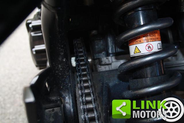 SUZUKI GSX S 750 Yugen Carbon