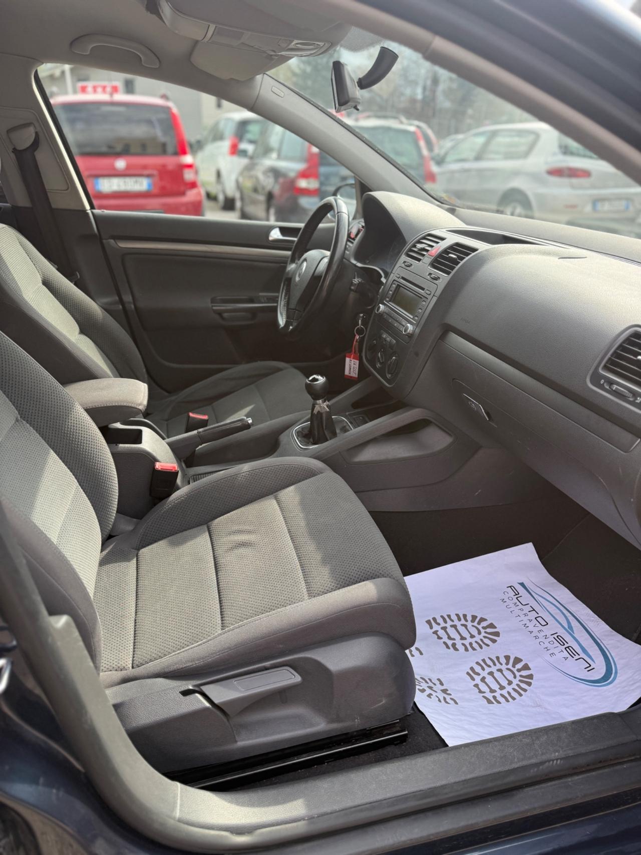 Volkswagen Golf 1.6 5p. Trendline