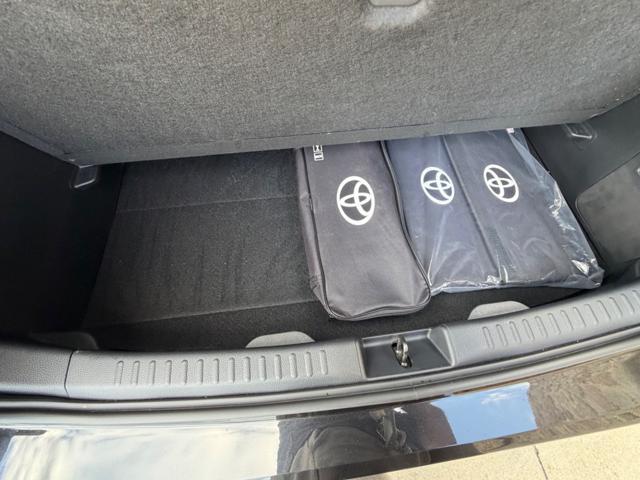 TOYOTA Yaris 1.5 130CV LOUNGE HYBRID+NAVI+ADAS+LED+PELLE+RCAM