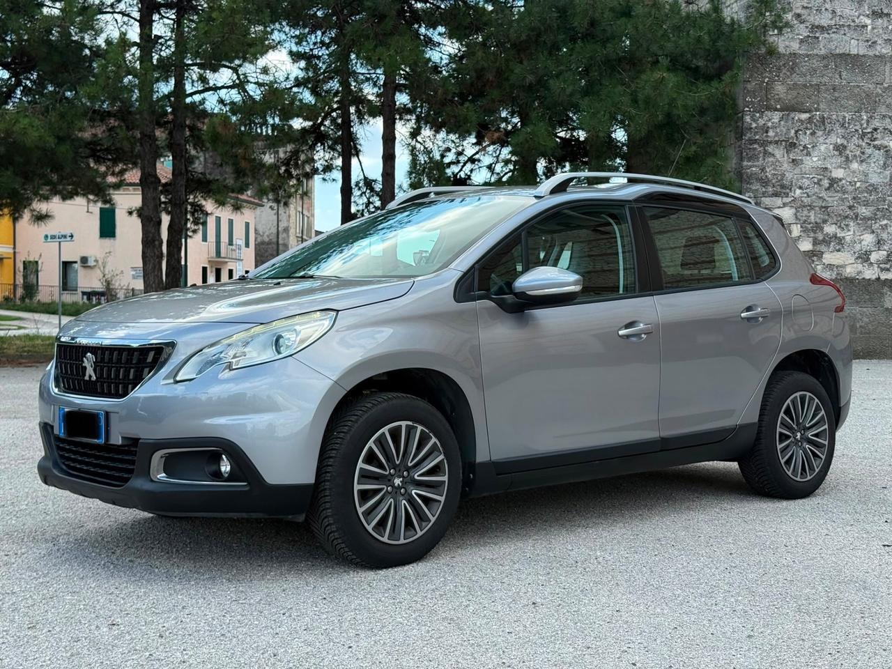 Peugeot 2008 PureTech 82 Allure