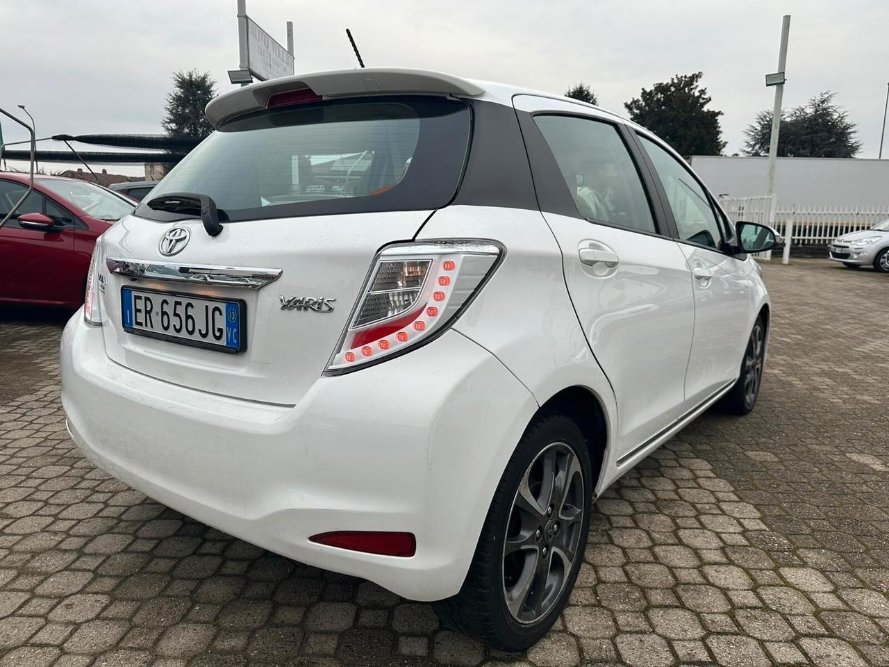 Toyota Yaris 1.4 D-4D 5 porte Lounge