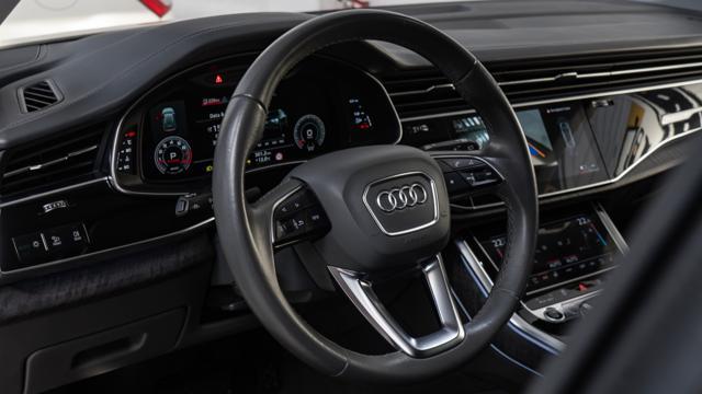 AUDI Q8 55 TFSI quattro tiptronic