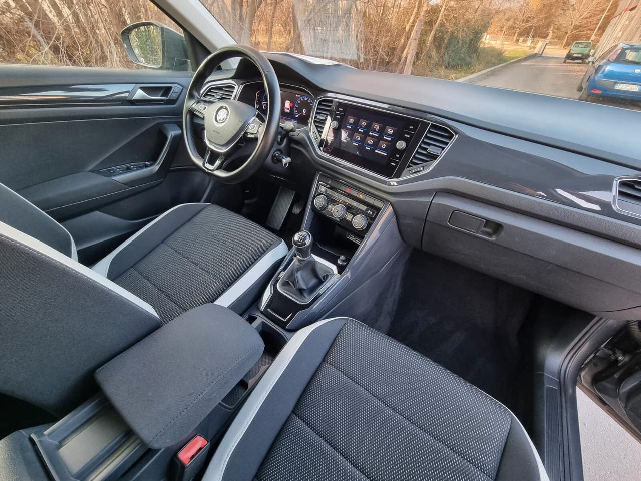 Volkswagen T-Roc 1.6 TDI SCR Advanced BlueMotion Technology