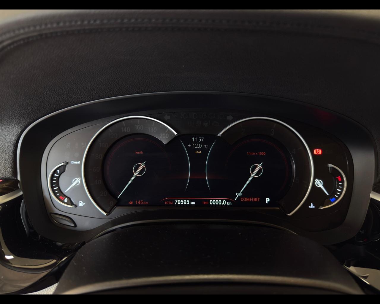 BMW Serie 5(G30/31/F90) - 518d Touring Luxury