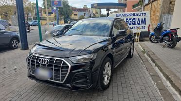 Audi Q5 2.0 SPB 35 TDI T-TRONIC 2022 USATO