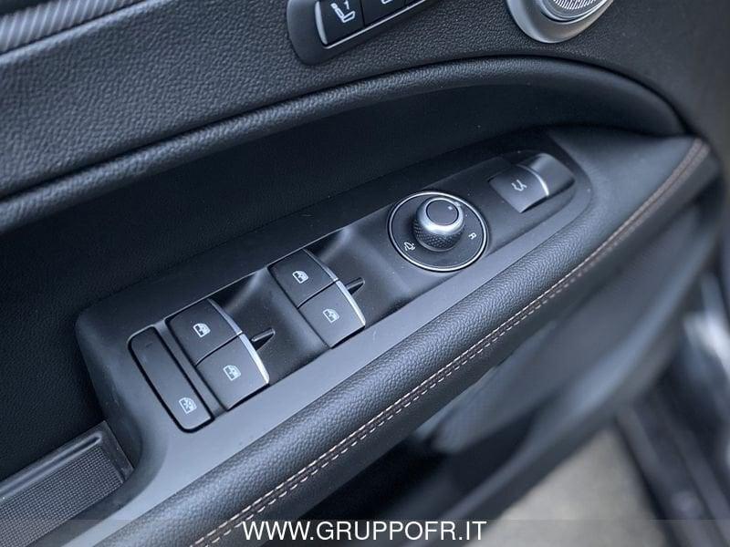 Alfa Romeo Stelvio 2.2 Turbodiesel 210 CV AT8 Q4 Intensa