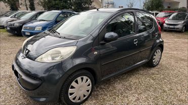Peugeot 107 1.0 benzina 68CV 5p.