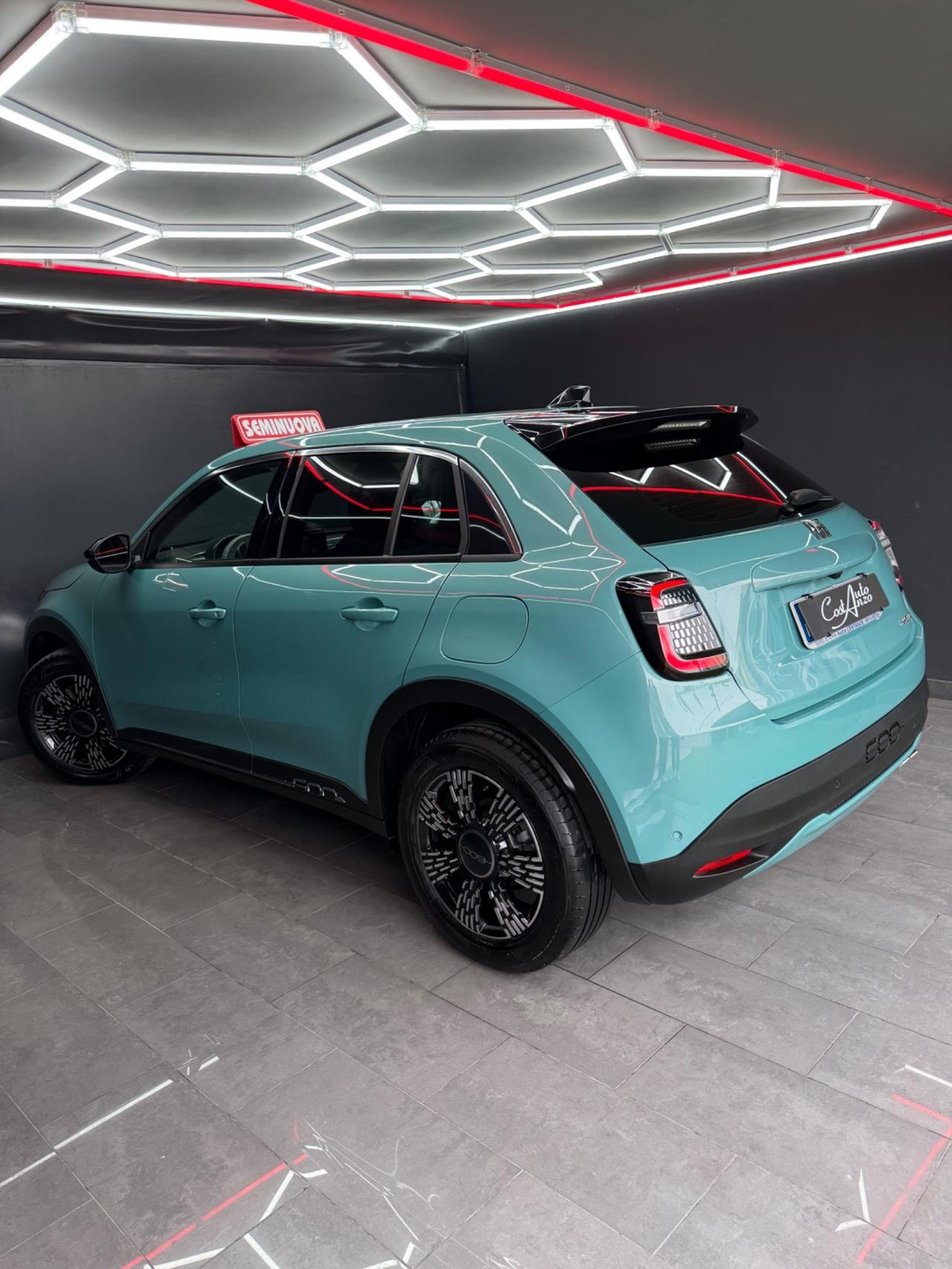 Fiat 600 1.2 Hybrid 145 CV DCT MHEV La Prima