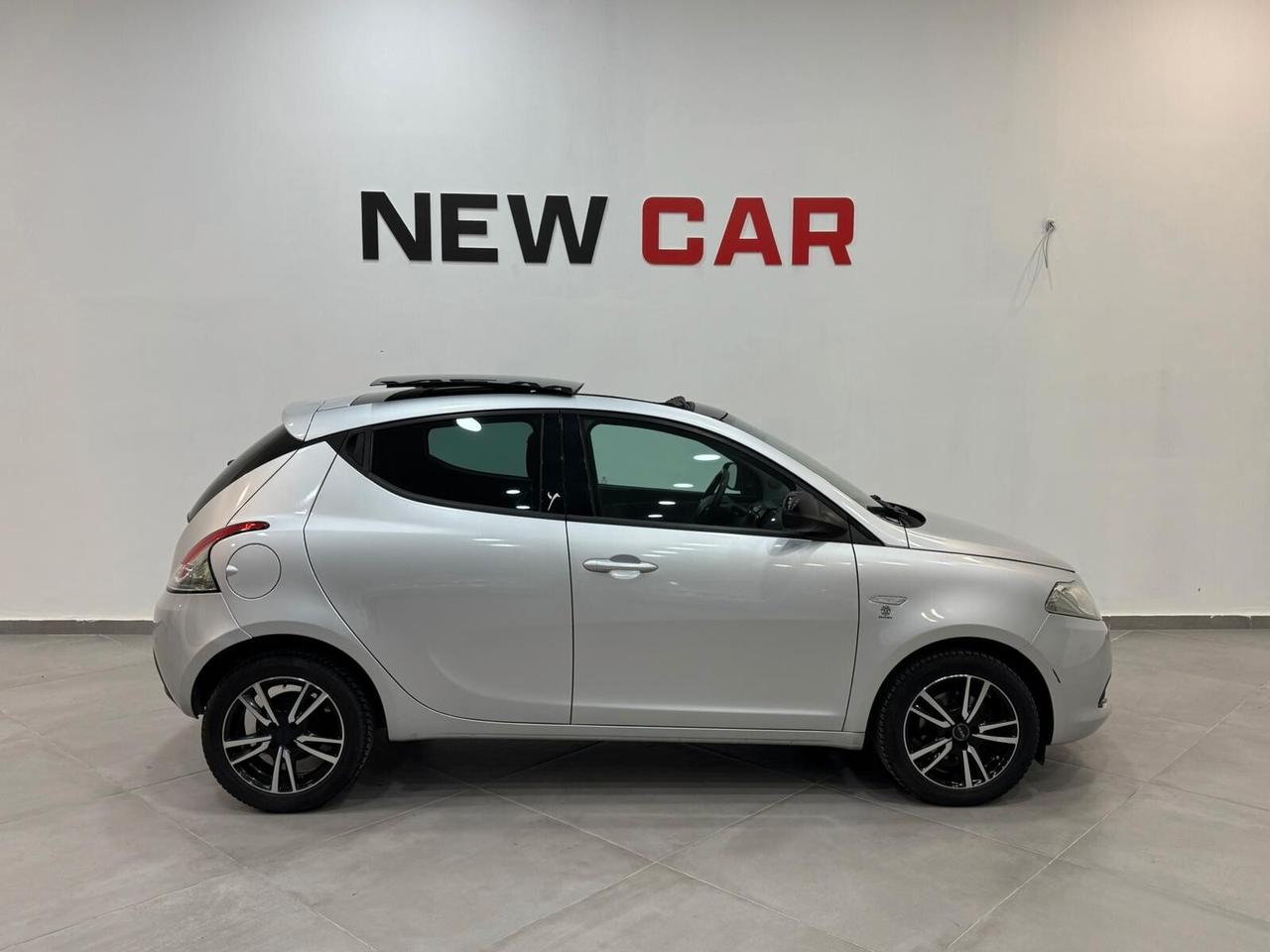 Lancia Ypsilon 1.3 MJT 16V 95 CV 5 porte S&S Platinum