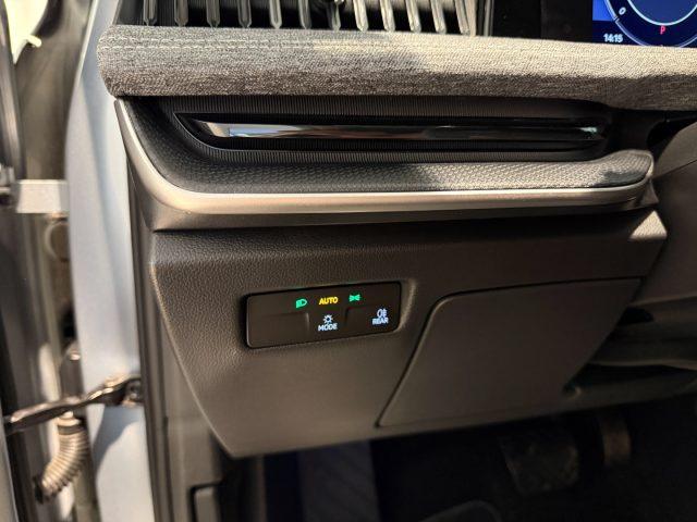 SKODA Superb 2.0 TDI DSG Wagon Selection Camera DAB+ LED Navi