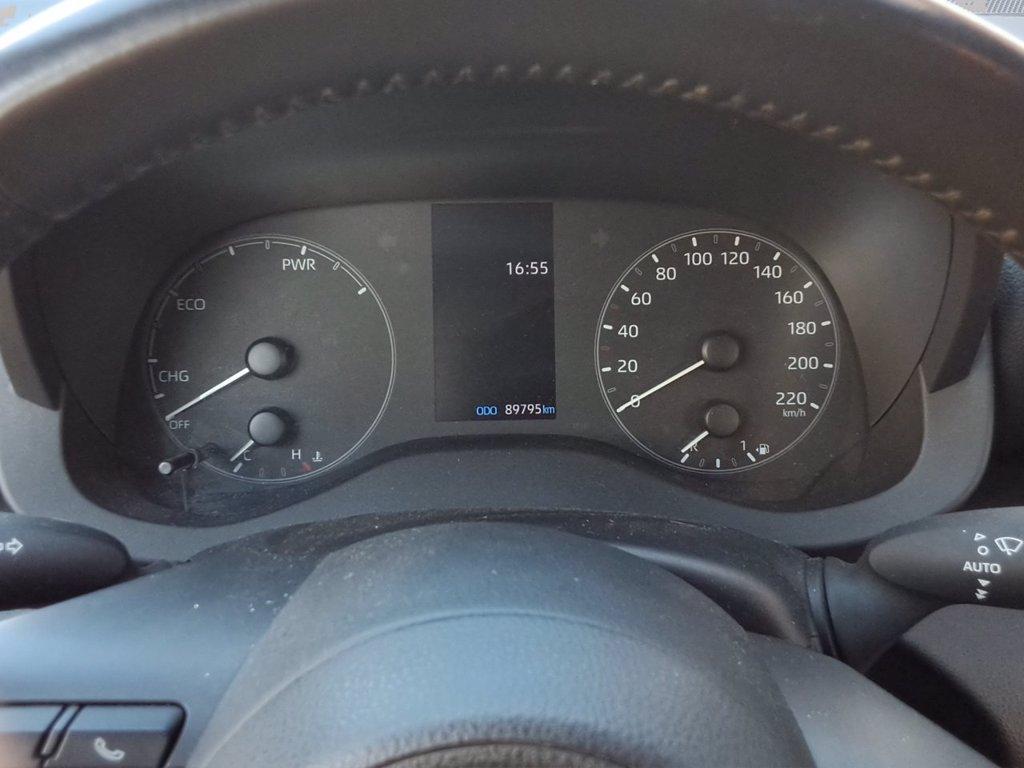 TOYOTA Yaris 1.5h active del 2023