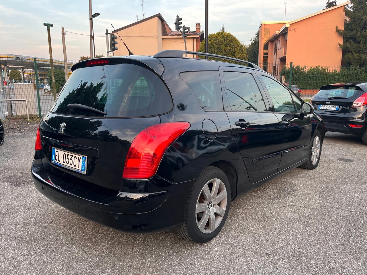 Peugeot 308 1.6 8V e-HDi 112CV Stop&Start robotiz. SW Active