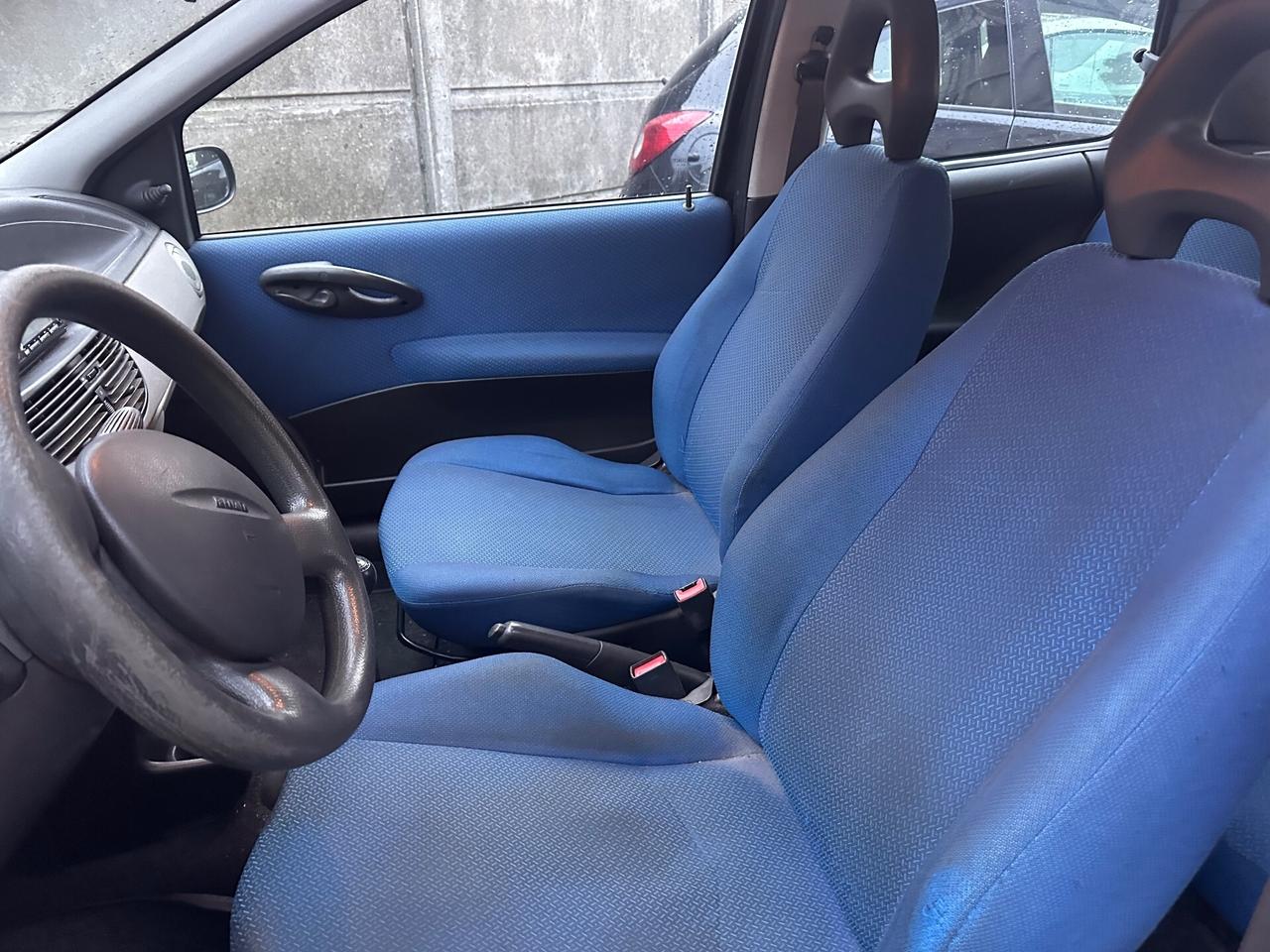 Fiat Punto 1.2 BENZINA NEOPATENTATI