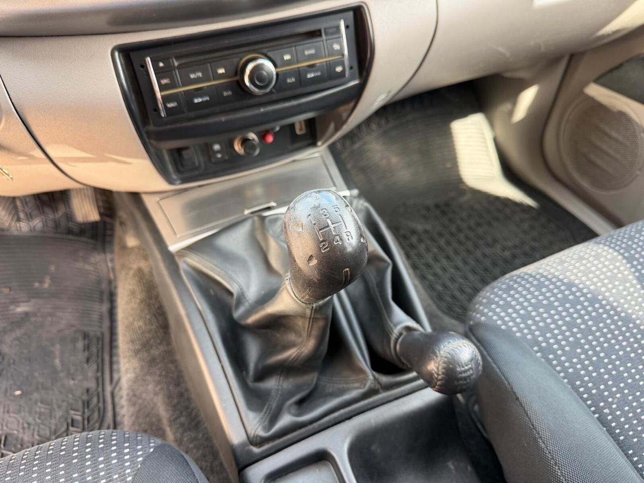 Mitsubishi L200 Gancio Traino Perfetto Full Optional
