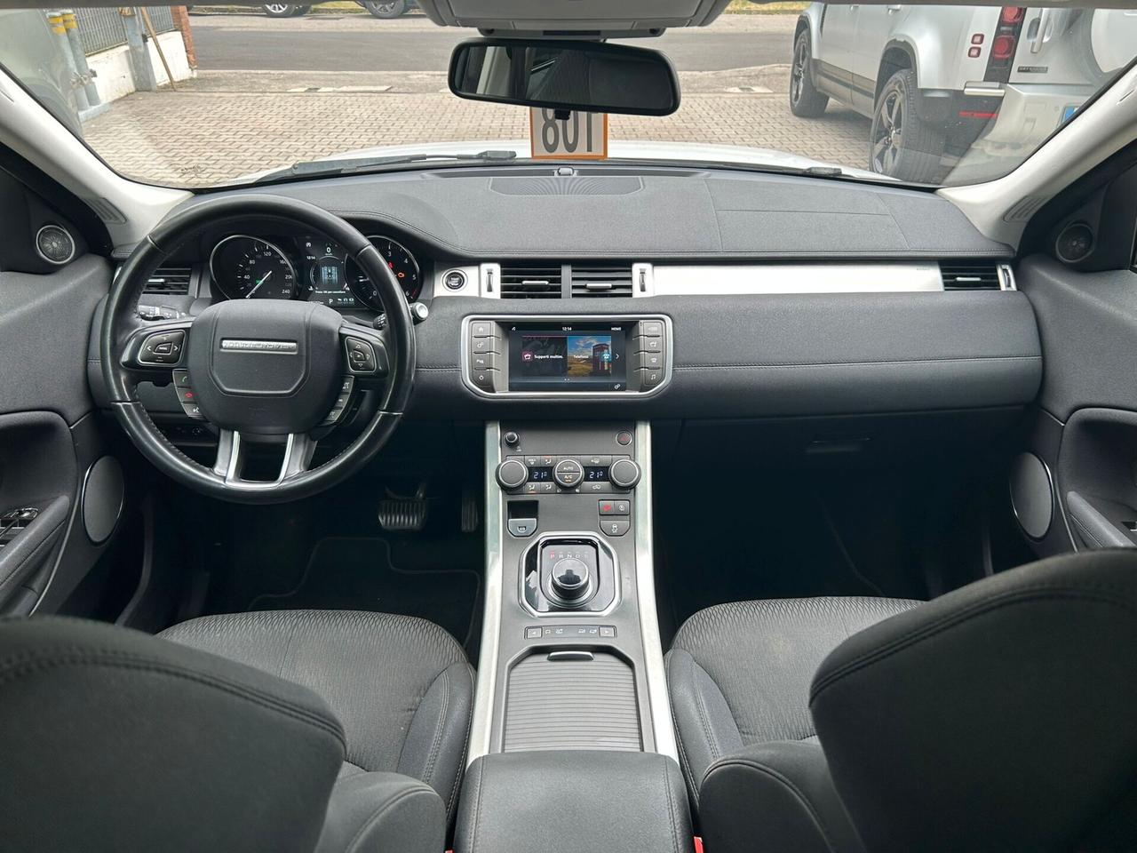 Land Rover Range Evoque 2.0 TD4 150 CV 5p. Pure