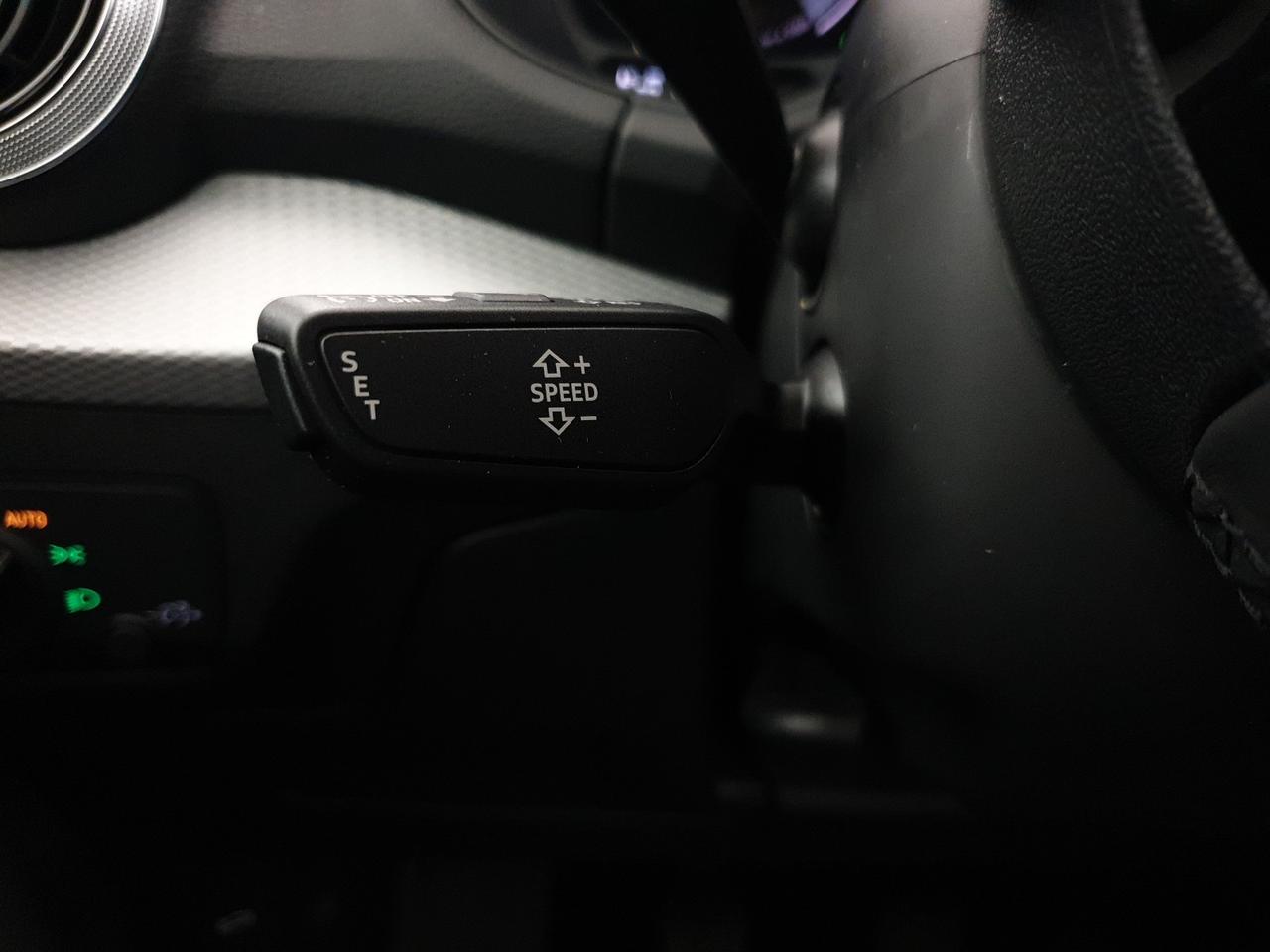 30TFSI 116CV Business Advanced