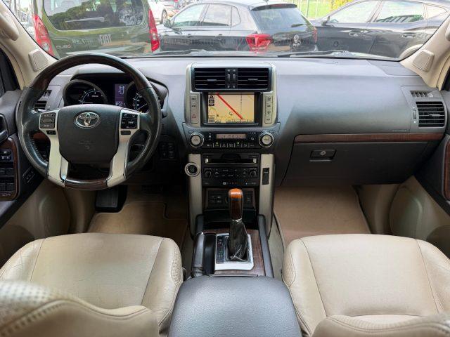 TOYOTA Land Cruiser 50 173CV 3.0 D-4D 7 POSTI INTERNI PELLE AUT.