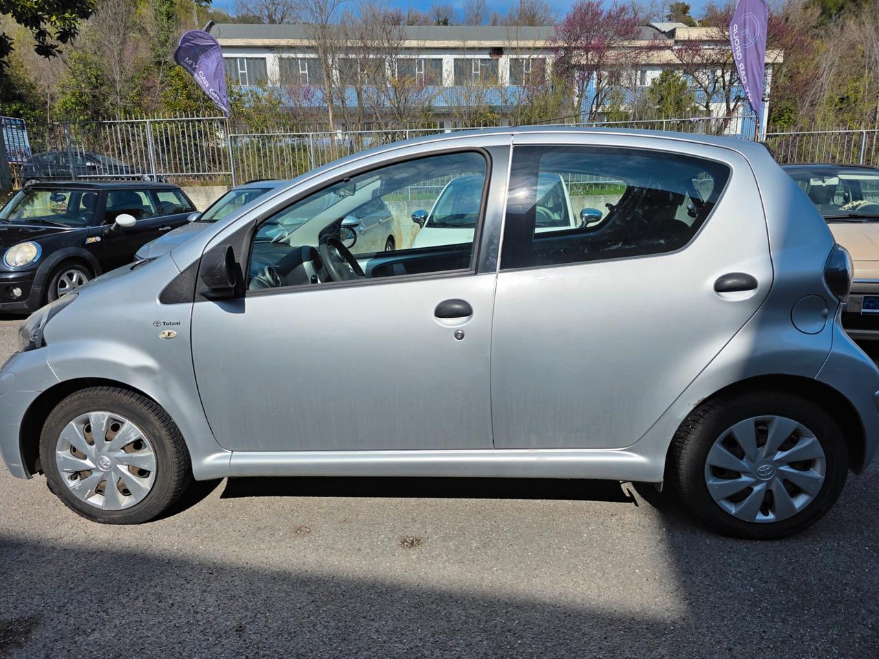 Toyota Aygo 1.0 12V VVT-i 5 porte Active Connect