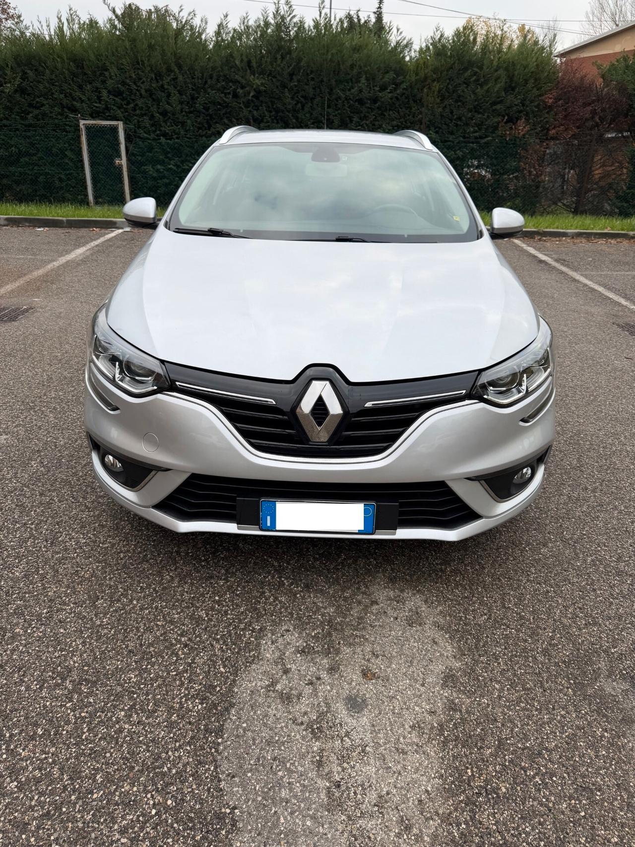 Renault Megane Sporter 1.5 dci - NEOP. - 12 MESI DI GARANZIA -