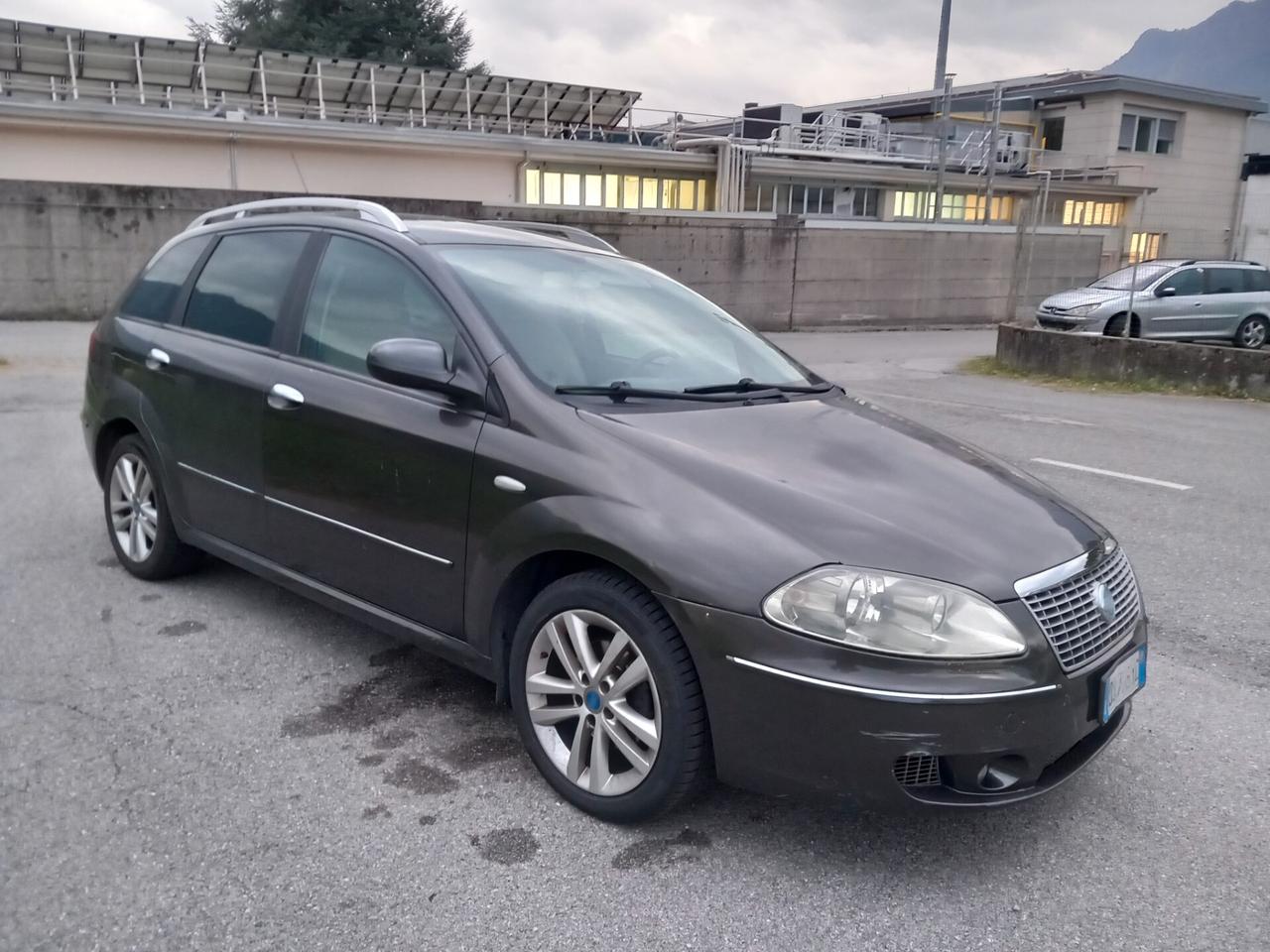 Fiat Croma 1.9 Multijet 16V Must