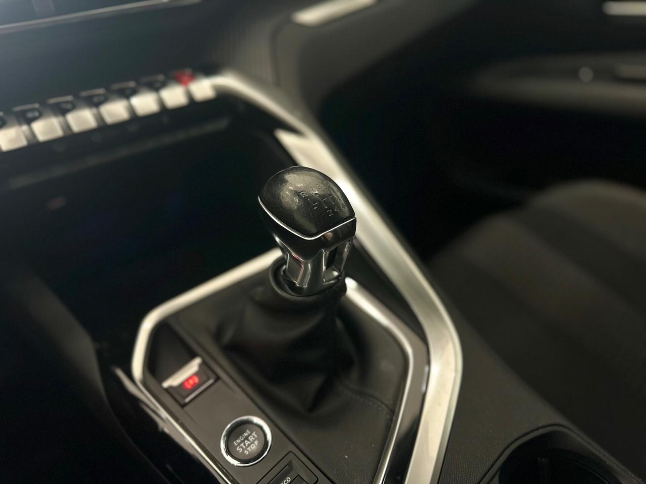 Peugeot 3008 BlueHDi 130 S&S Active