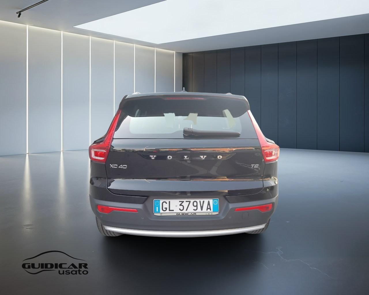 VOLVO XC40 2023 - XC40 1.5 t2 Core auto