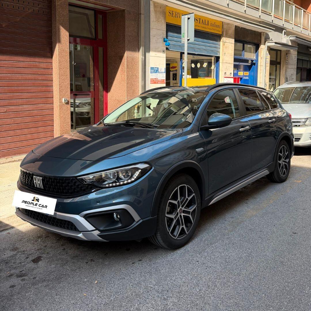 Fiat Tipo 1.6 Mjt Cross **PER POCHI GIORNI**