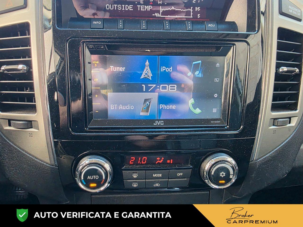 Mitsubishi Pajero 3 Porte Pajero 3.2 cr Intense 3p auto