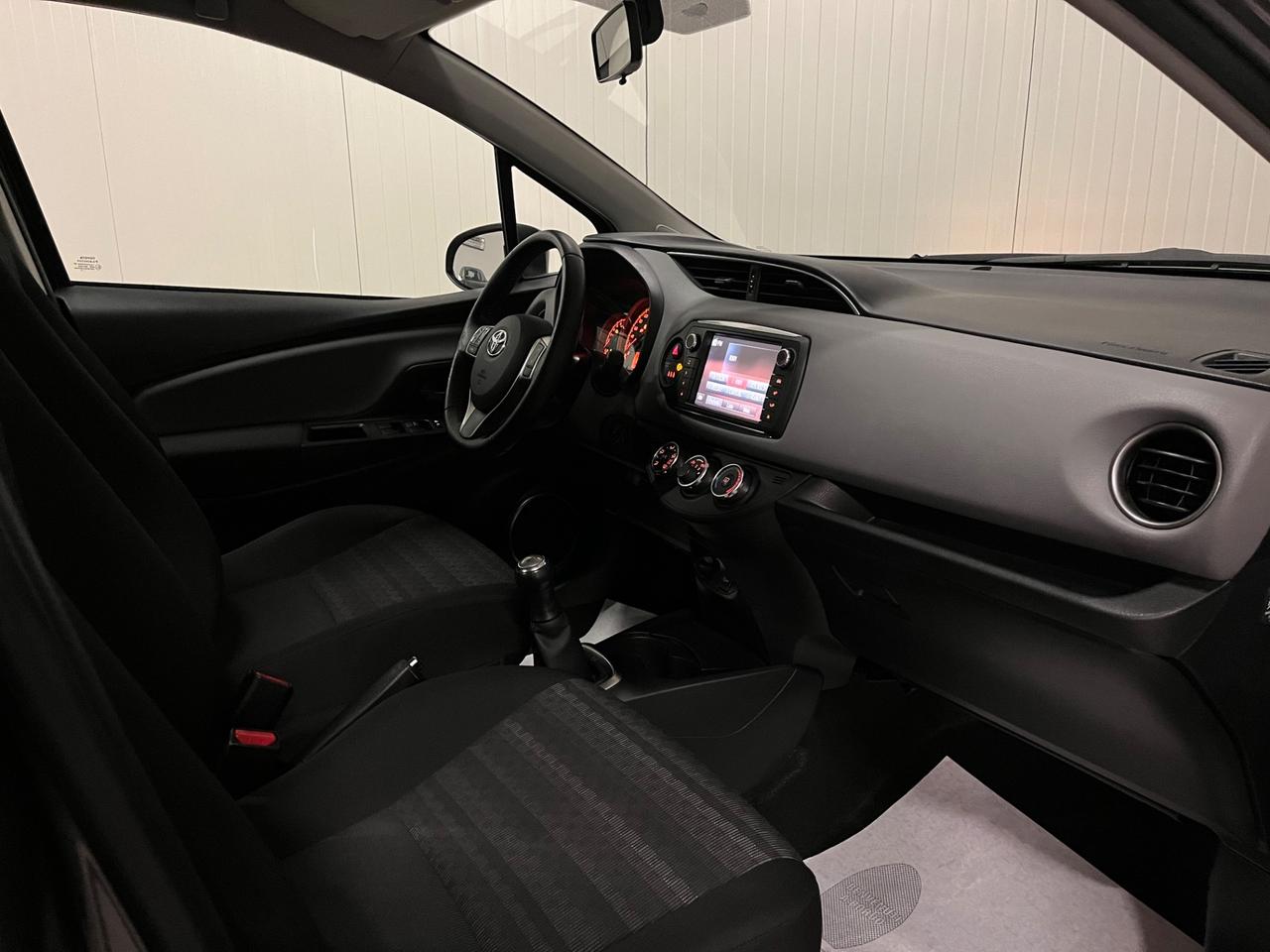 Toyota Yaris 1.0 5 porte Active