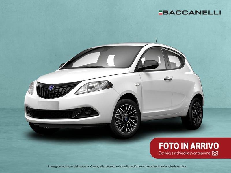 Lancia Ypsilon 1.0 FireFly 5 porte S&S Hybrid Oro