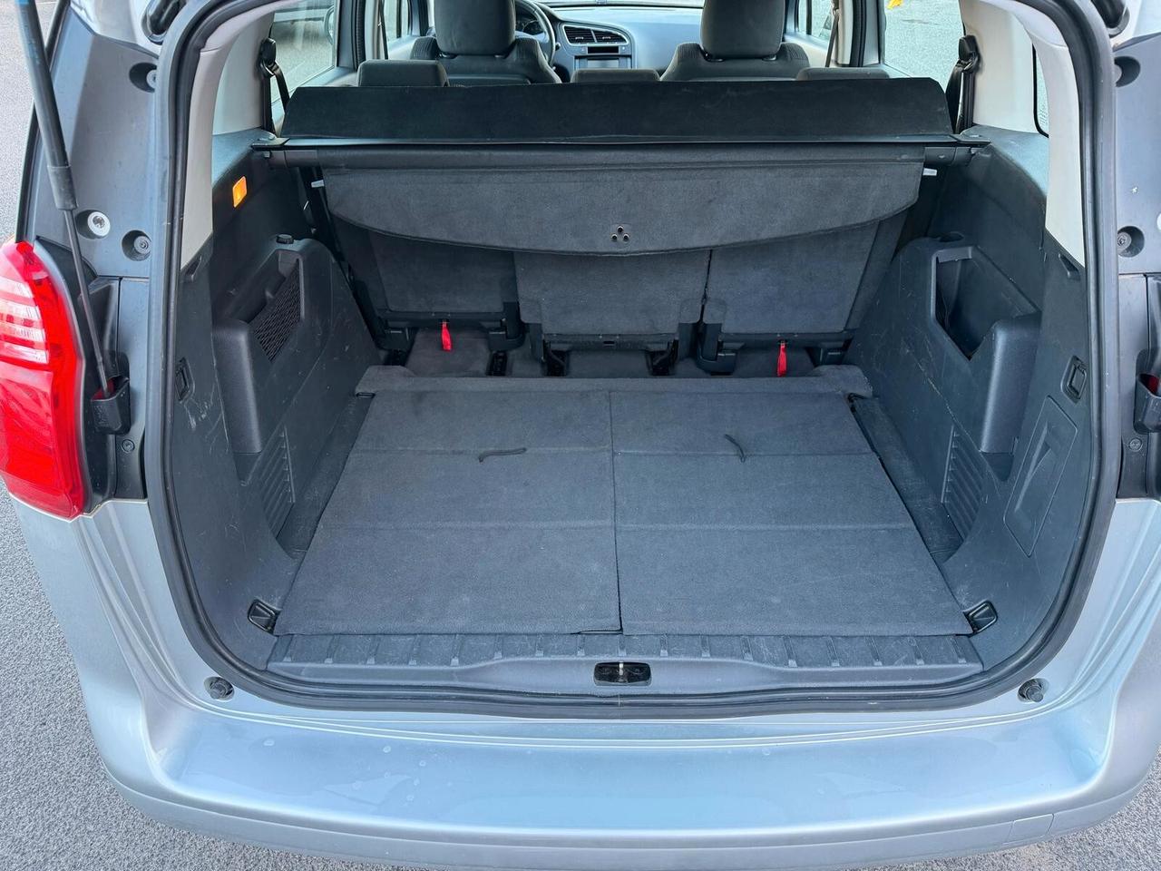 Peugeot 5008 1.6 HDI 115CV ACTIVE 5 POSTI 2013