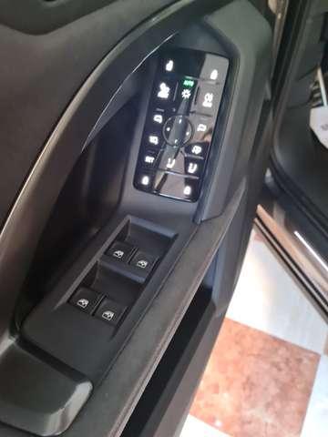 Audi Q5 Q5 2.0 tdi mhev quattro S-LINE 204cv S-TRON. 21"