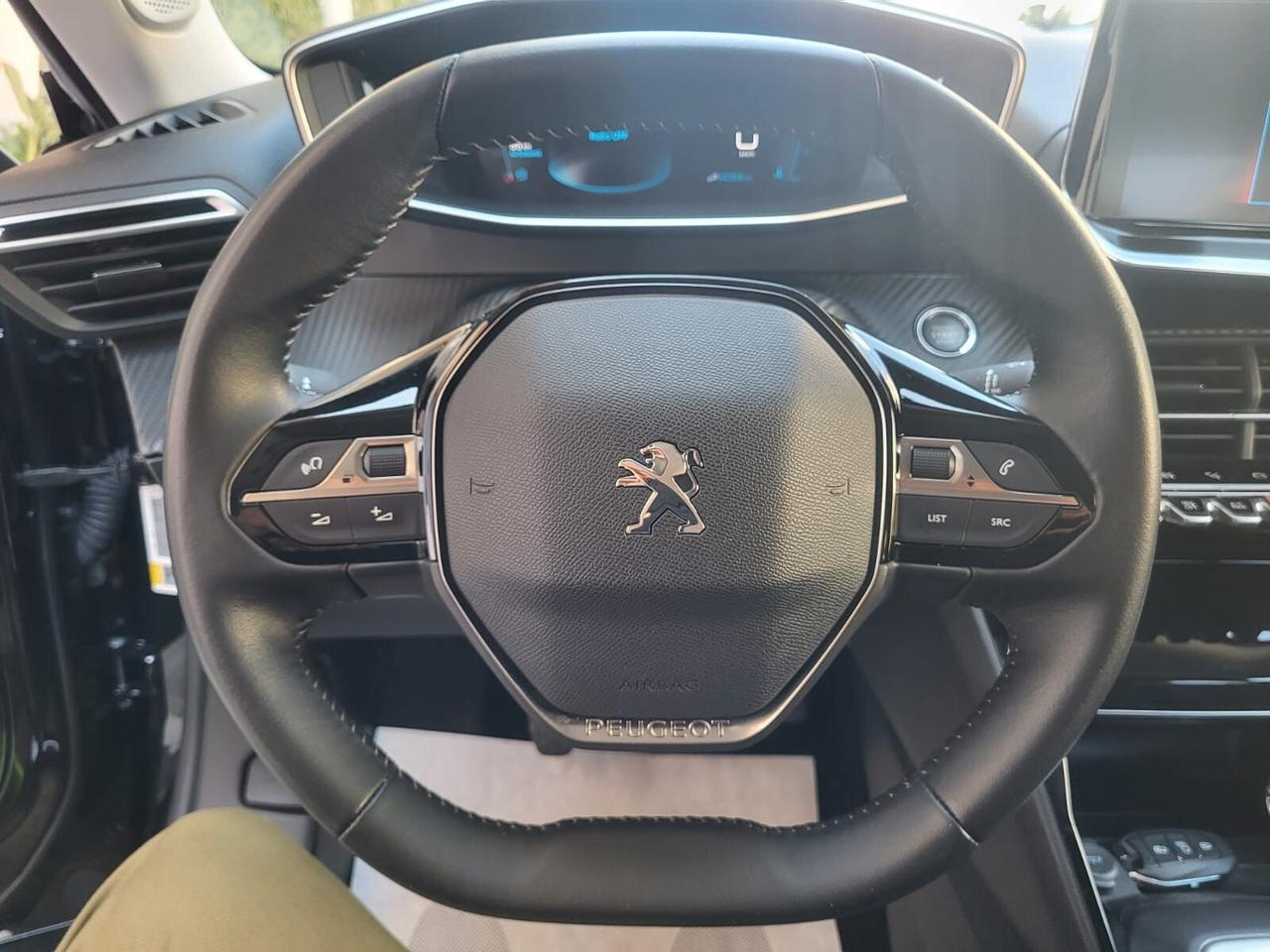 Peugeot 2008 PureTech 100Cv KM 45600+Allure+Cockpit+Retrocamera...