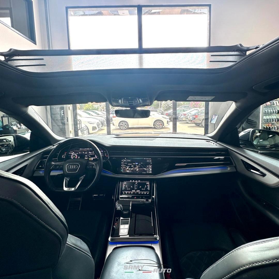 Audi Q8 55 TFSI quattro tiptronic Sport