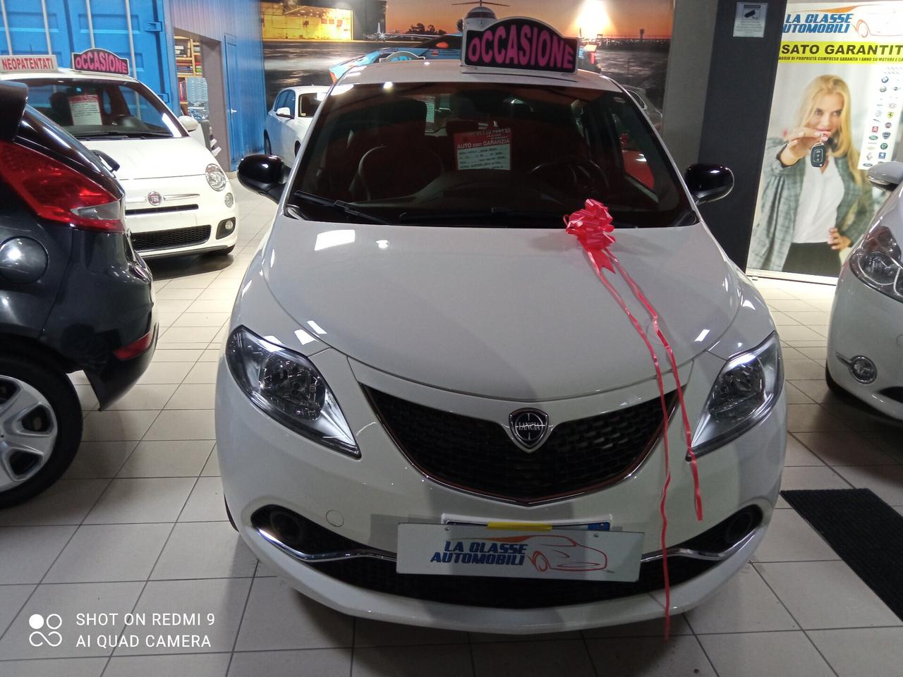 Lancia Ypsilon 1.3 MTJ 5P 95CV NEOPATENTATI SILVER