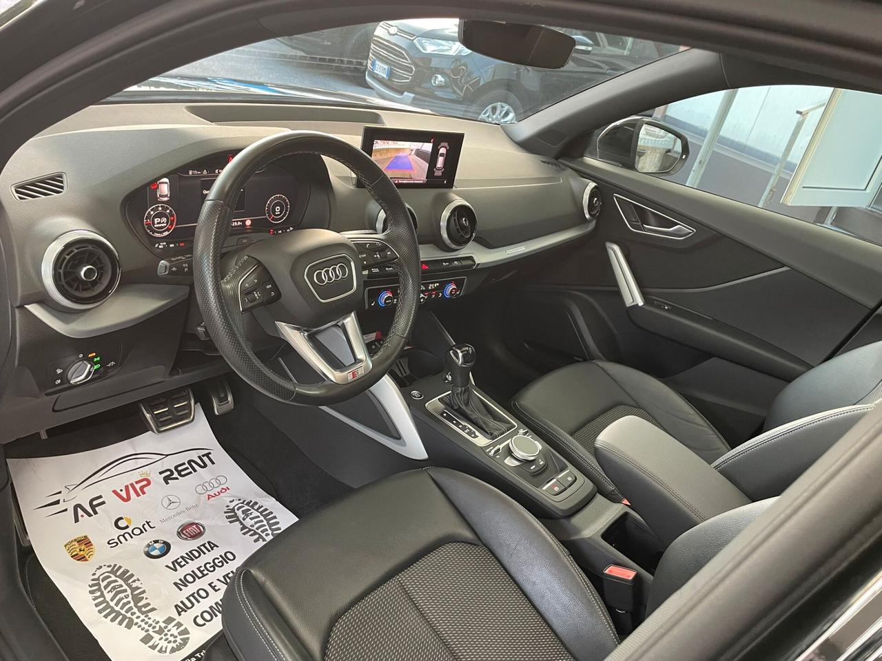 Audi Q2 35 TDI quattro S tronic Identity Black