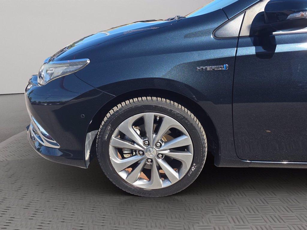 TOYOTA Auris 1.8h lounge cvt my17 del 2017