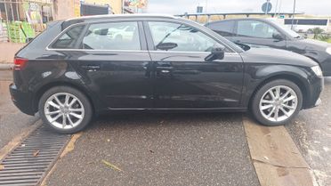 Audi A3 SPB 2.0 TDI S tronic Sport