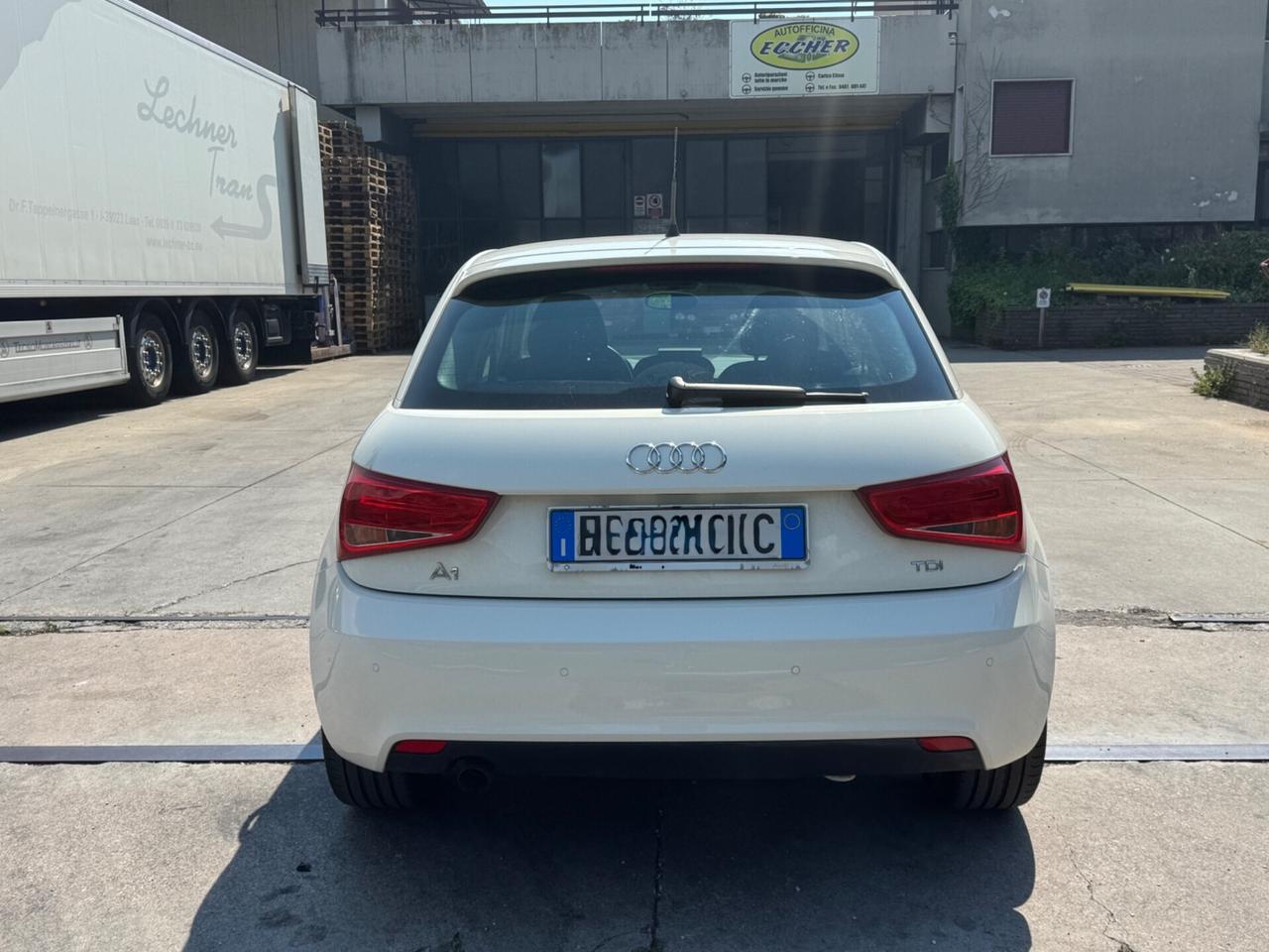 Audi A1 1.6 TDI 90CV MANUALE NEOPATENTATI