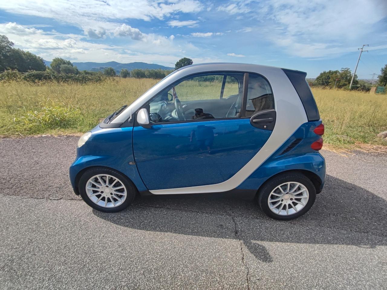 Smart ForTwo 1000 52 kW coupé pure