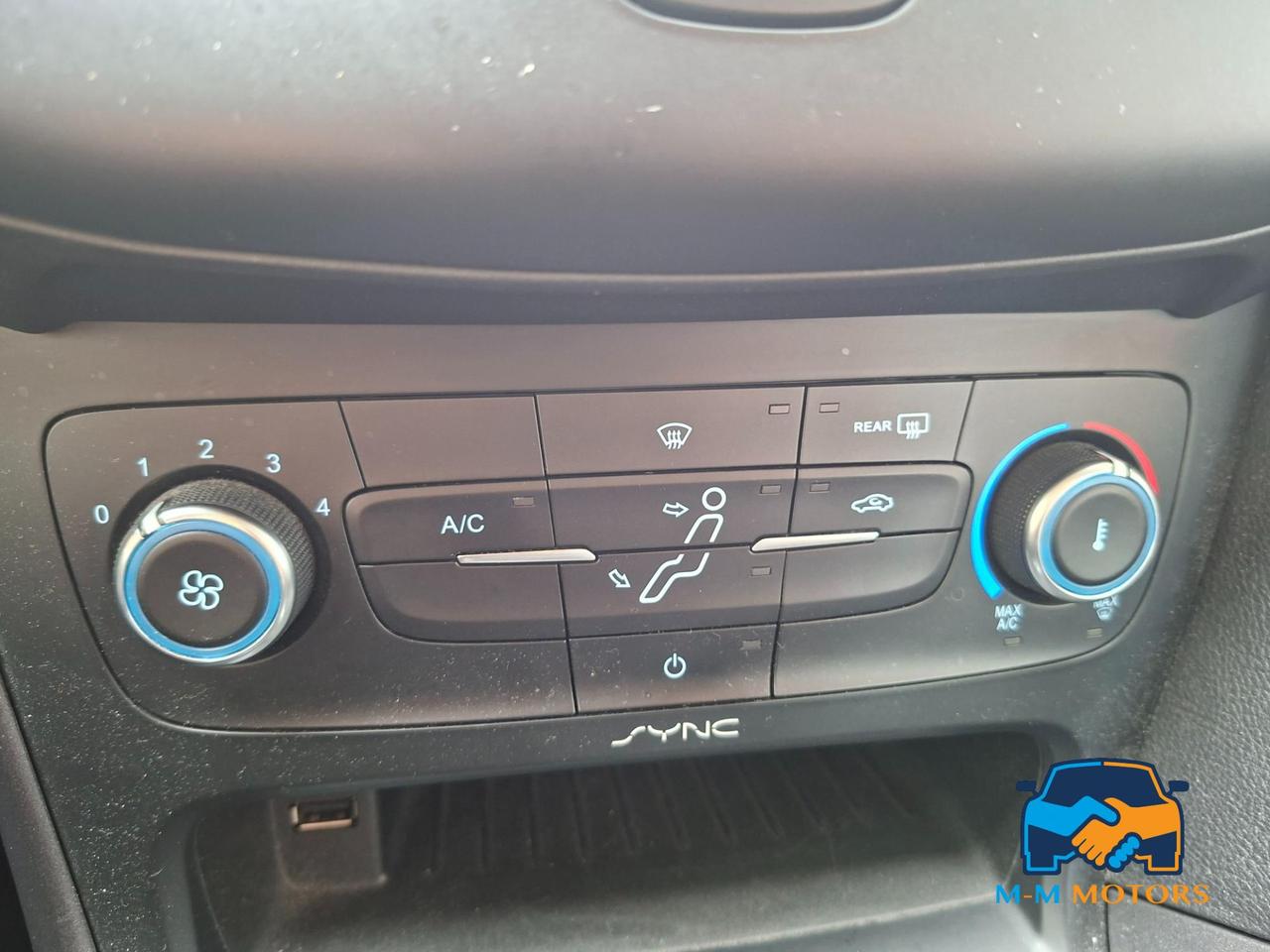 Ford Focus Station Wagon Focus SW 1.5 tdci Business s&s 120cv