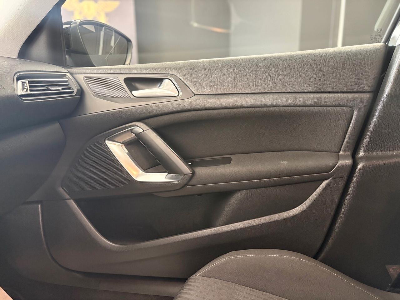 Peugeot 308 BlueHDi 120 S&S SW 2017