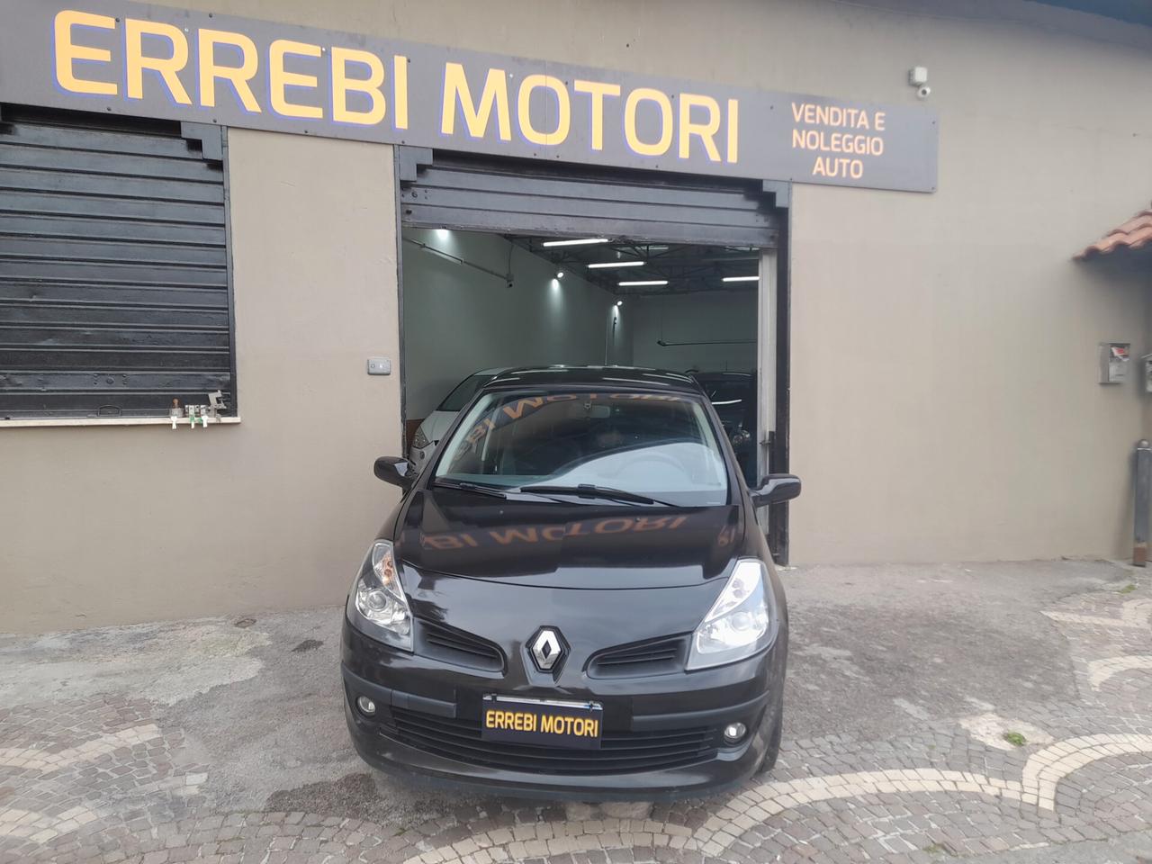 Renault Clio 1.2 5 porte Le Iene