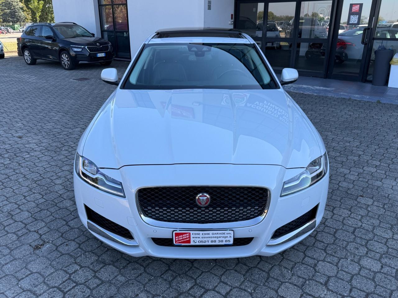 Jaguar XF 3.0 D V6 300 CV aut. R-Sport