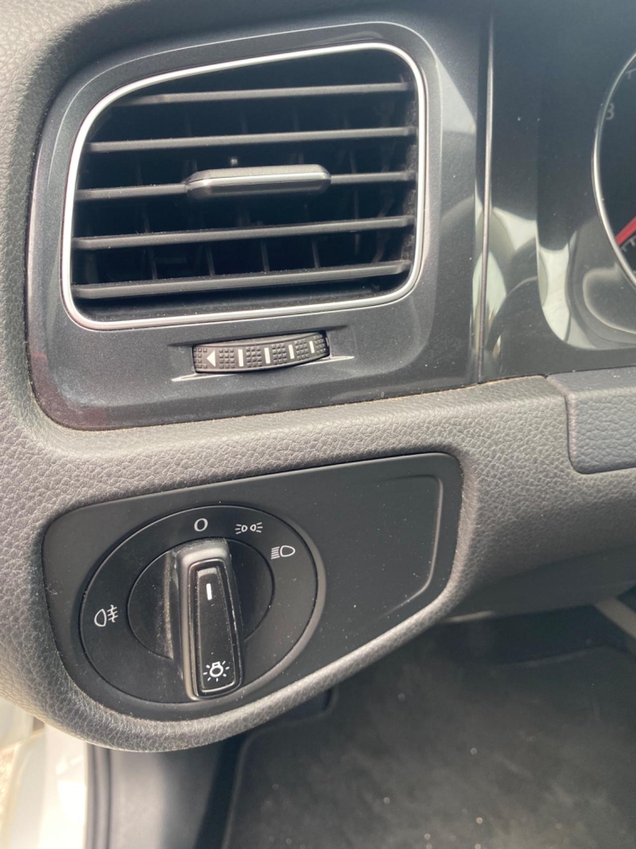 Volkswagen Golf 7,5 1.4 tgi blumotion euro6 full