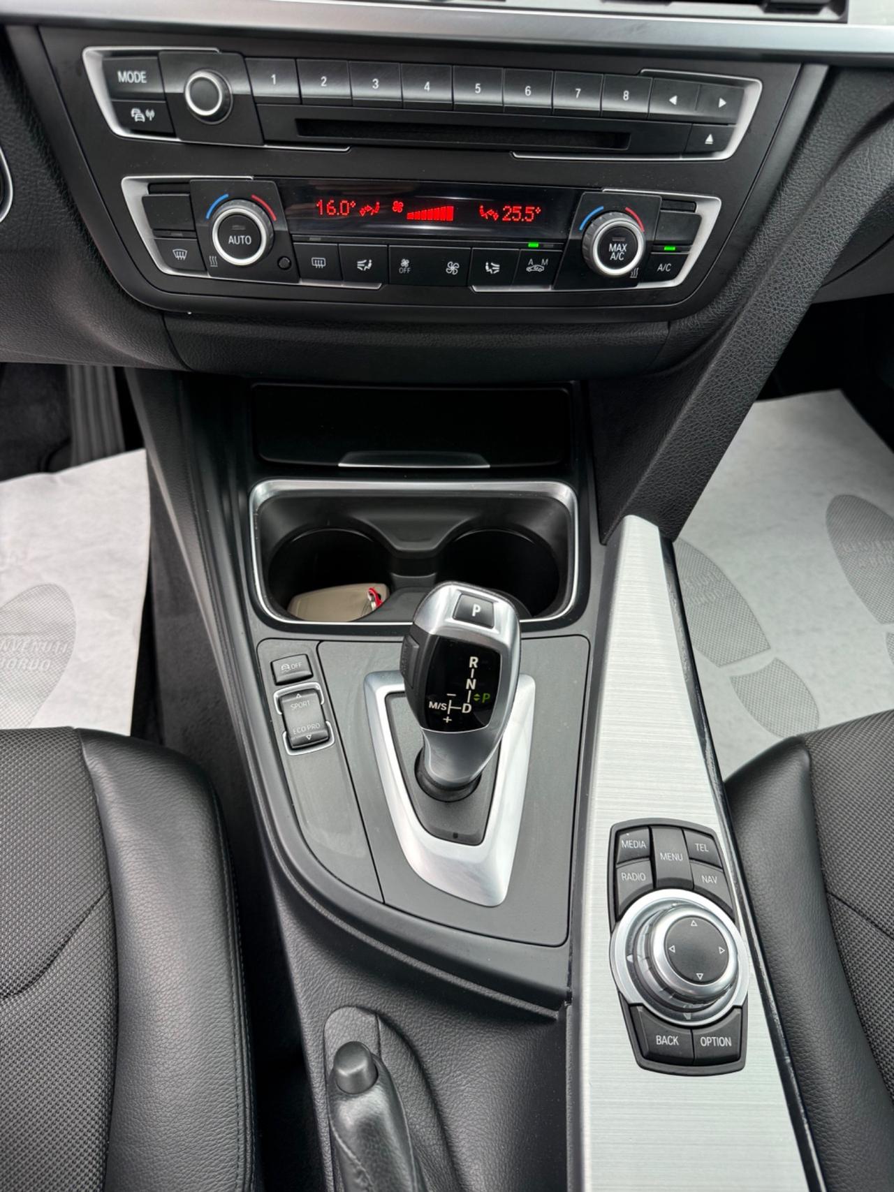 Bmw 318d Touring Modern TAGLIANDI BMW